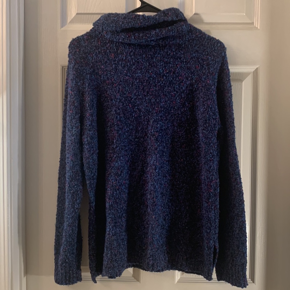 VINTAGE ERIKA Sweater - Picture 8 of 12